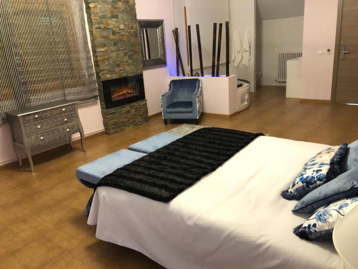 Hospederia Casa Martell Hotel Daroca Bagian luar foto