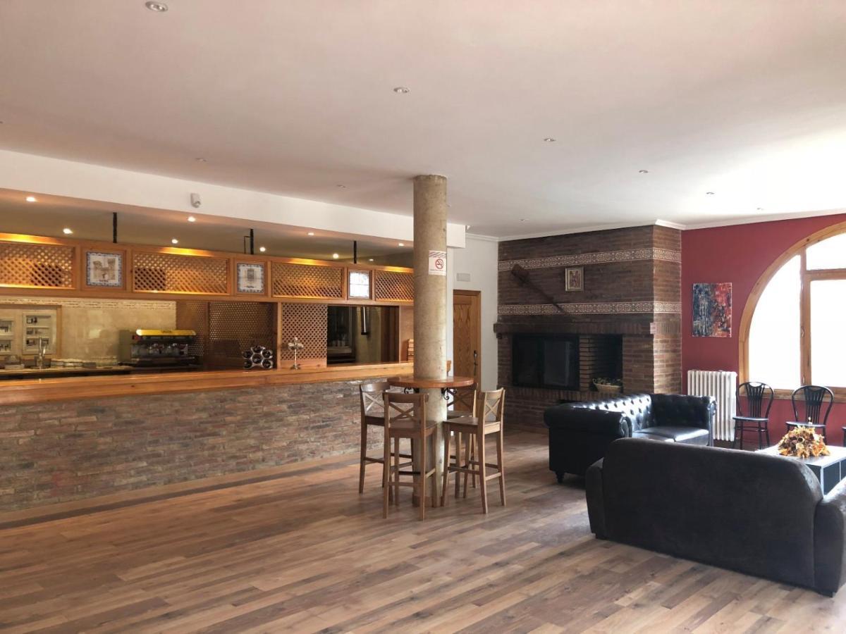 Hospederia Casa Martell Hotel Daroca Bagian luar foto