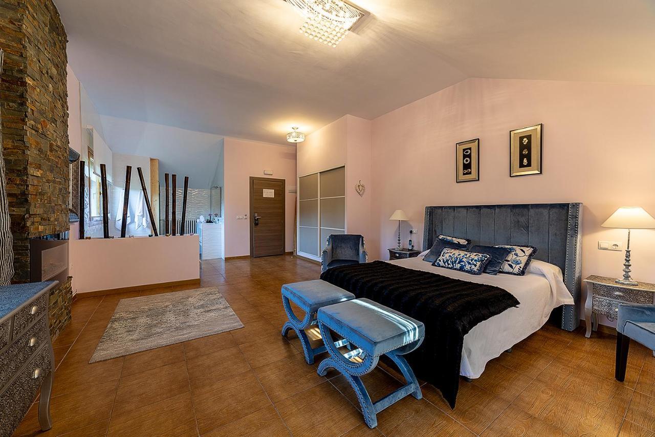 Hospederia Casa Martell Hotel Daroca Bagian luar foto