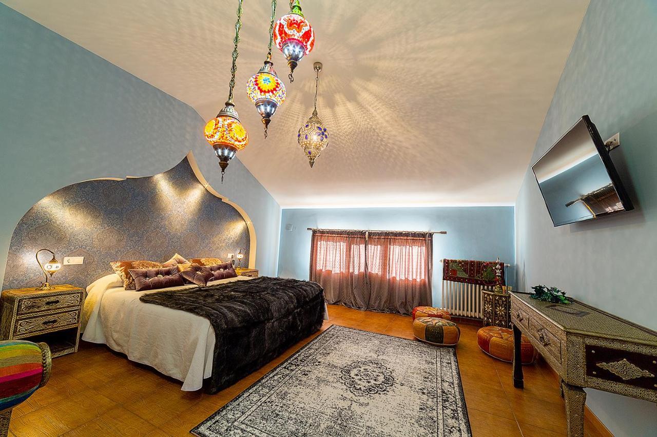 Hospederia Casa Martell Hotel Daroca Bagian luar foto